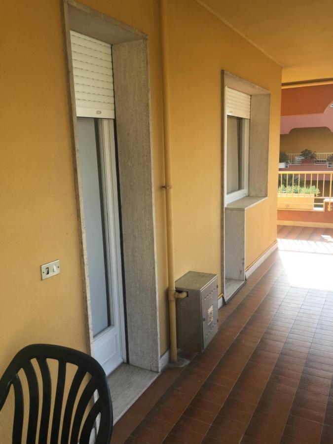 Ferienwohnung A Due Passi Dal Mare Vallecrosia Exterior foto